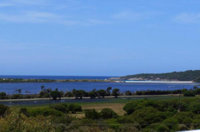 Eagles Nest Ocean Lookout Coastal Escape for 2 Guests